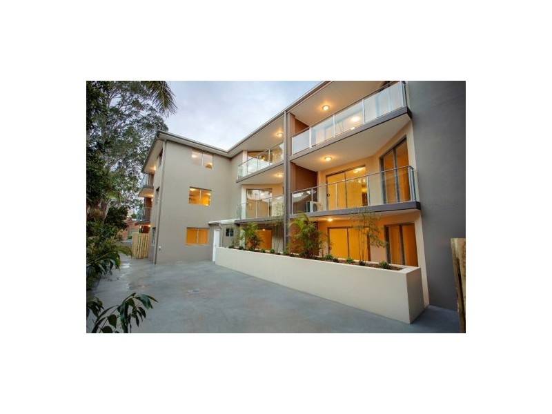 14 Rose St, Southport QLD 4215