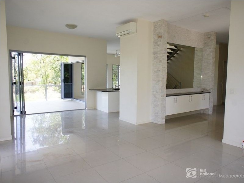2 Hannah Court, Worongary QLD 4213