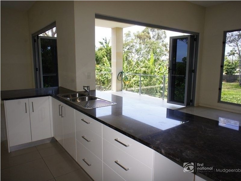 2 Hannah Court, Worongary QLD 4213