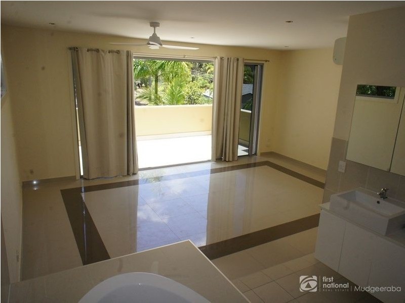 2 Hannah Court, Worongary QLD 4213