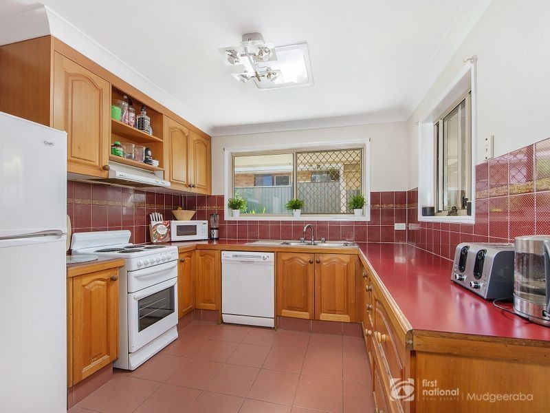 13 Rainbow Drive, Mudgeeraba QLD 4213
