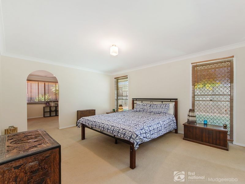 13 Rainbow Drive, Mudgeeraba QLD 4213