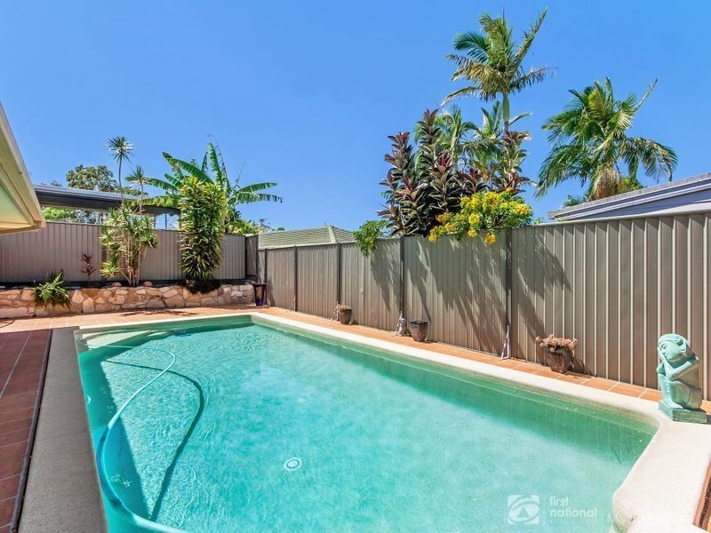 13 Rainbow Drive, Mudgeeraba QLD 4213