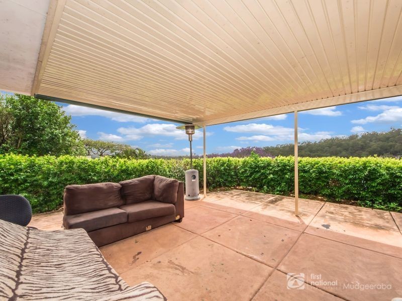 4 Pineneedle Court, Oxenford QLD 4210