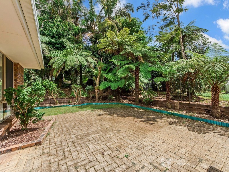 6 Lloyds Road, Springbrook QLD 4213