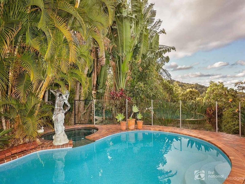 19 Grandview Terrace, Tallai QLD 4213