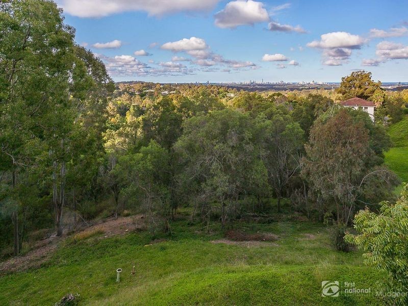 19 Grandview Terrace, Tallai QLD 4213