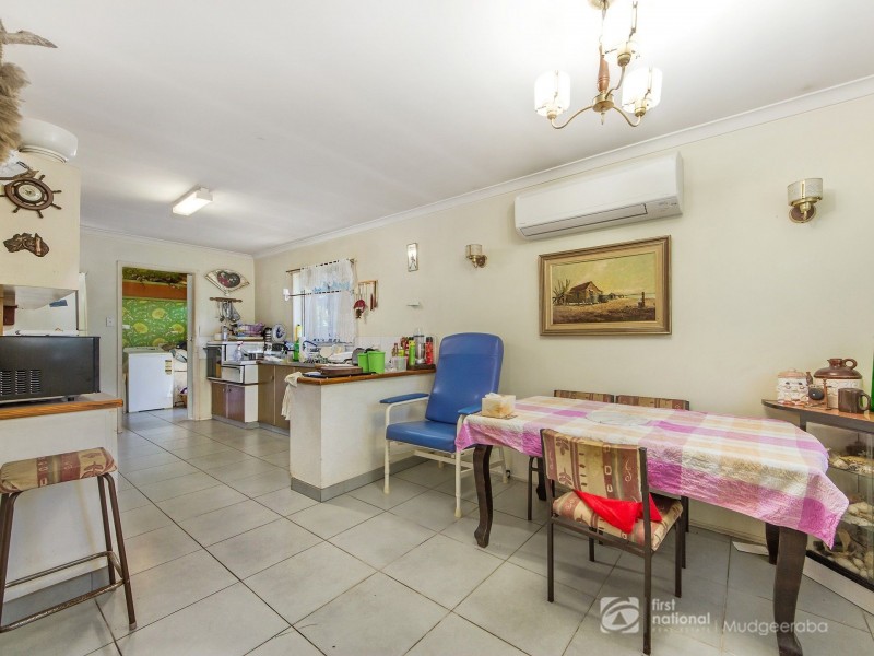 13 Kumbari Avenue, Southport QLD 4215