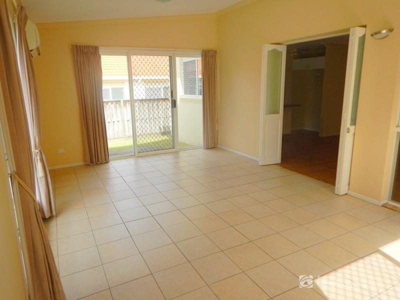 13 Exmoor Street, Mudgeeraba QLD 4213