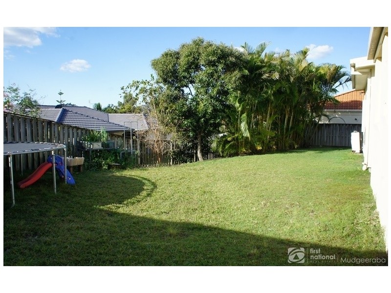 13 Exmoor Street, Mudgeeraba QLD 4213