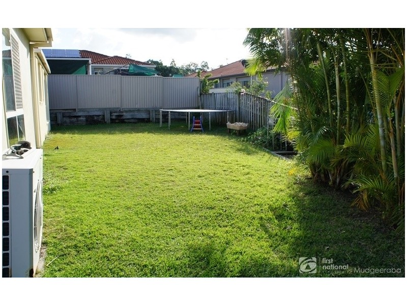 13 Exmoor Street, Mudgeeraba QLD 4213