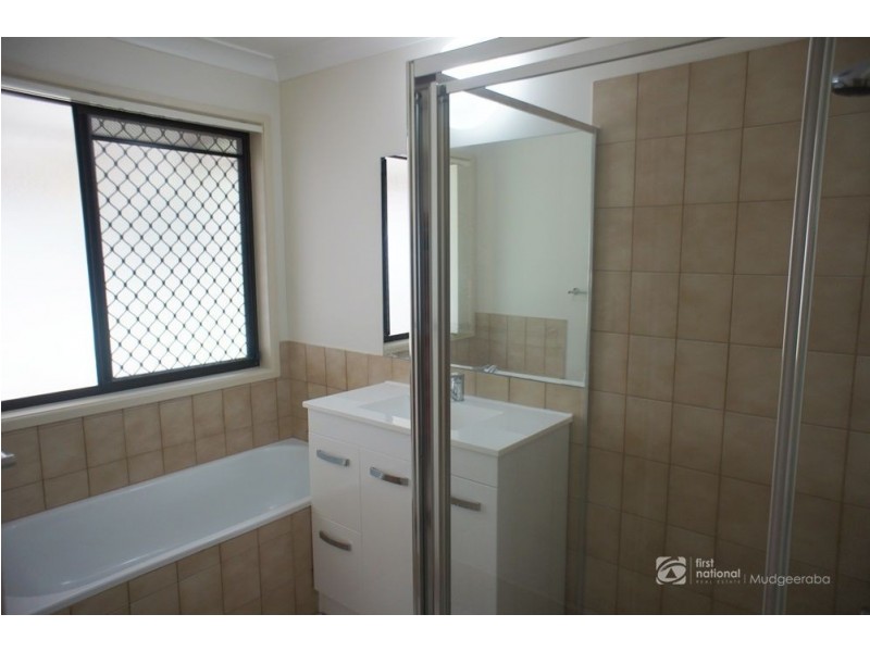 8 Augathella Court, Mudgeeraba QLD 4213