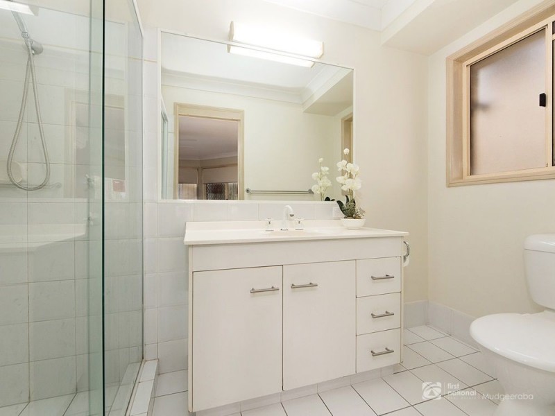 10 Castaway Court, Robina QLD 4226