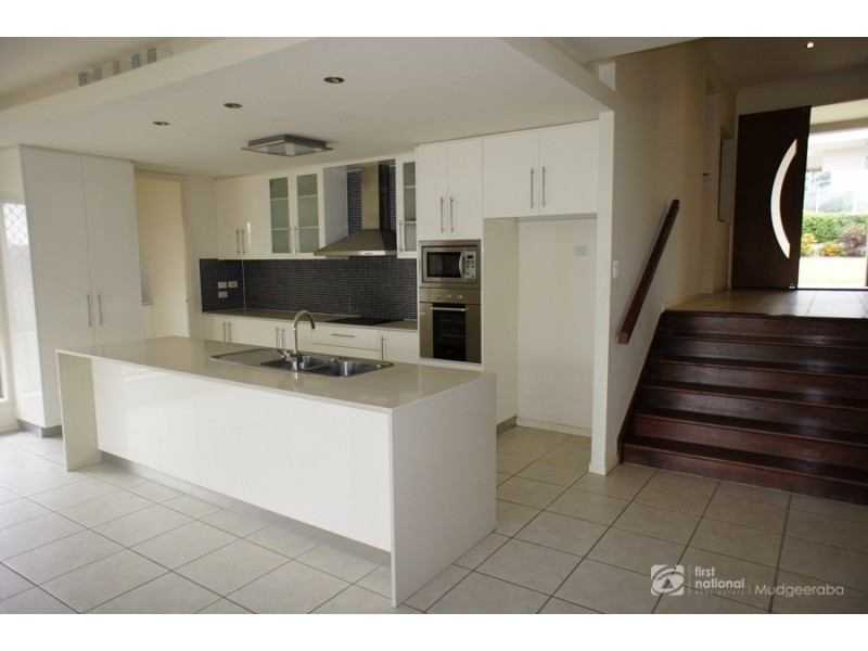 3 Koolang Crescent, Reedy Creek QLD 4227