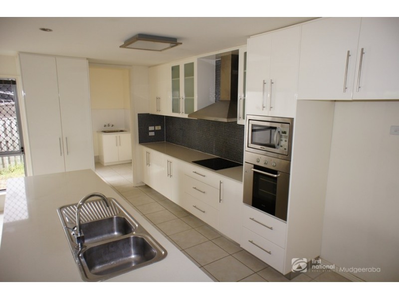 3 Koolang Crescent, Reedy Creek QLD 4227