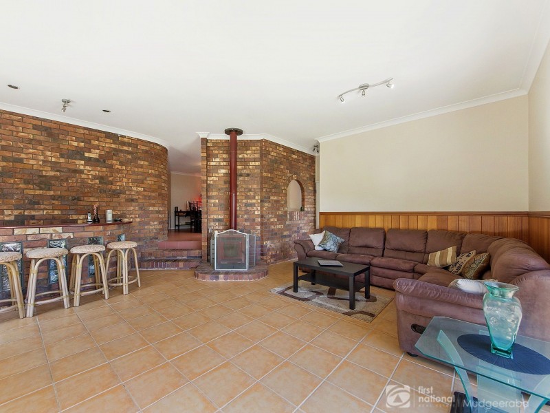 13 Rainbow Drive, Mudgeeraba QLD 4213
