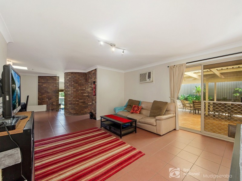 13 Rainbow Drive, Mudgeeraba QLD 4213