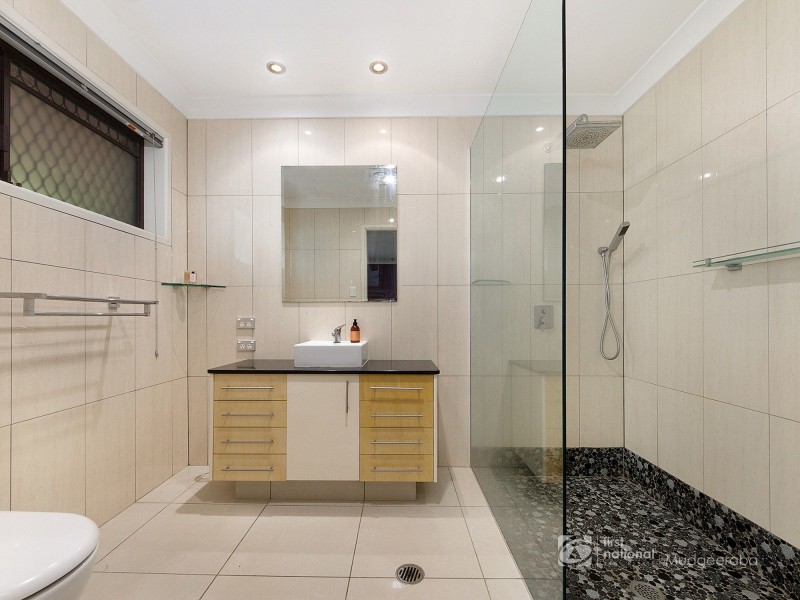 9 Amulla Court, Mudgeeraba QLD 4213