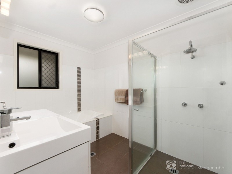 5 Augathella Court, Mudgeeraba QLD 4213