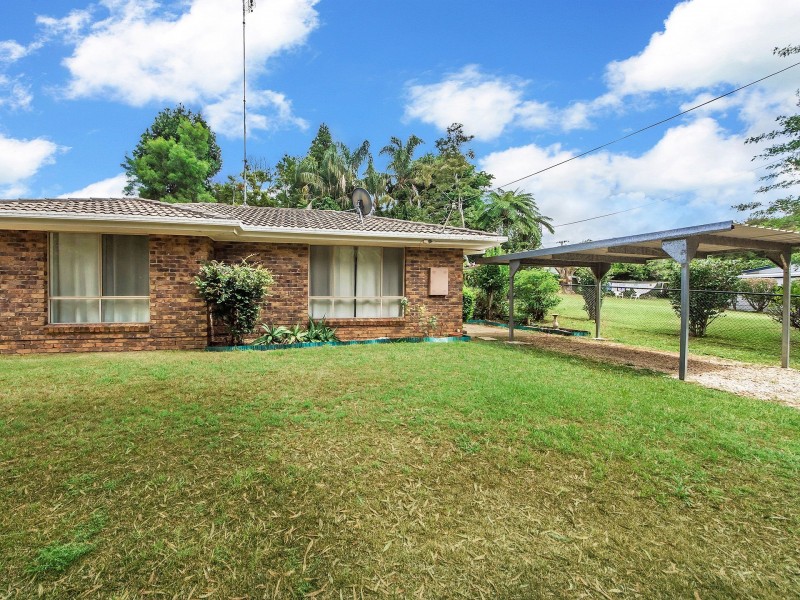 6 Lloyds Road, Springbrook QLD 4213