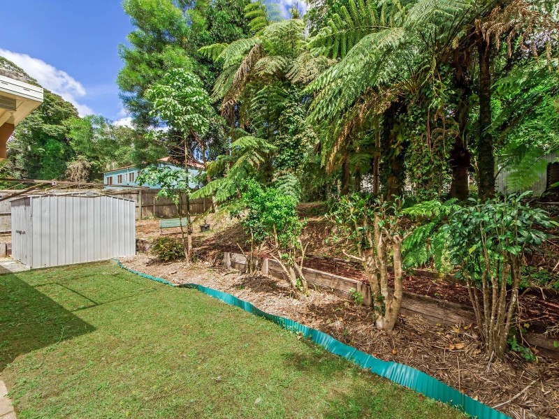 6 Lloyds Road, Springbrook QLD 4213