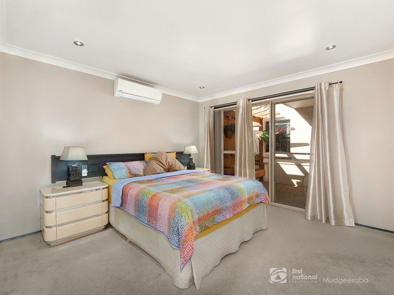 3 Oaklyn Place, Merrimac QLD 4226