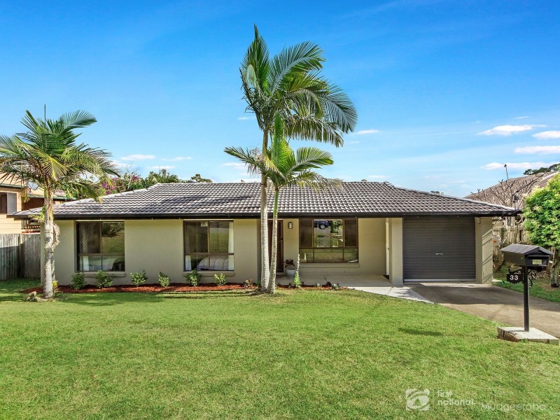 33 Moonbeam Parade, Mudgeeraba QLD 4213