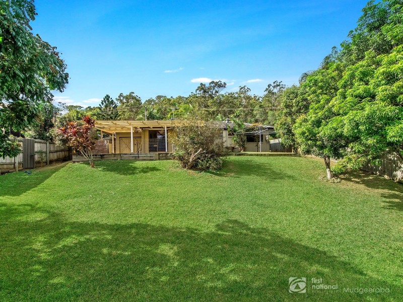 33 Moonbeam Parade, Mudgeeraba QLD 4213