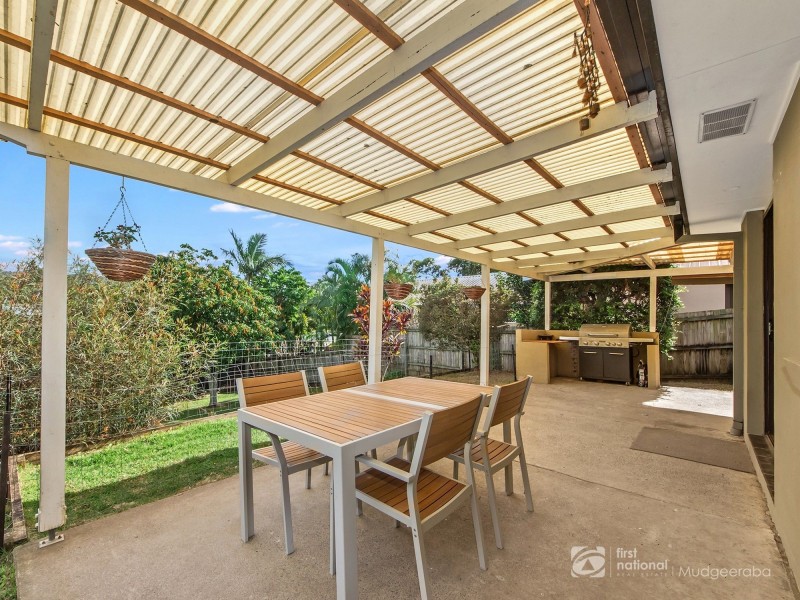 33 Moonbeam Parade, Mudgeeraba QLD 4213