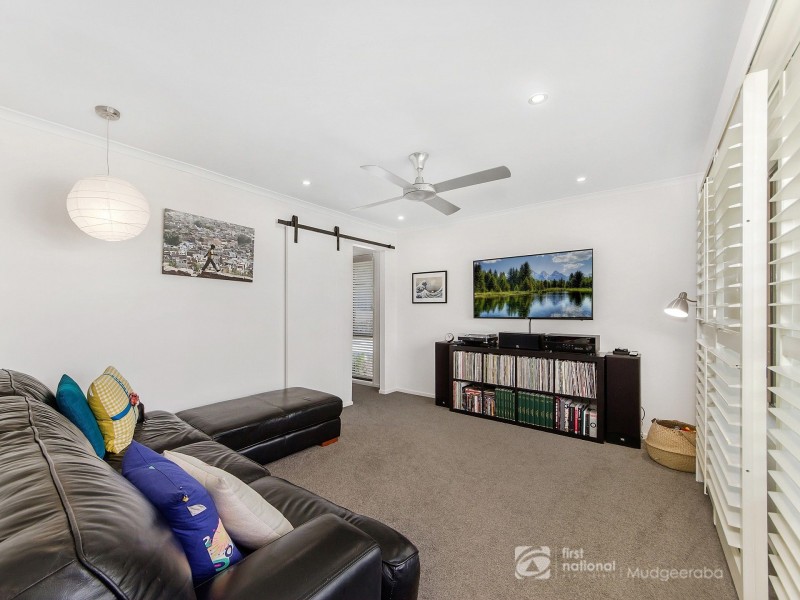 4 Kiowa Drive, Mudgeeraba QLD 4213