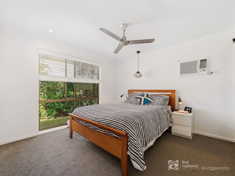 4 Kiowa Drive, Mudgeeraba QLD 4213