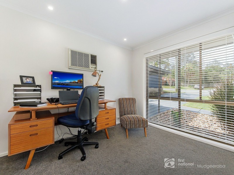 4 Kiowa Drive, Mudgeeraba QLD 4213