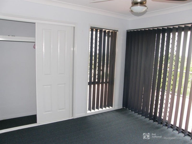 69 Kincaid Drive, Highland Park QLD 4211