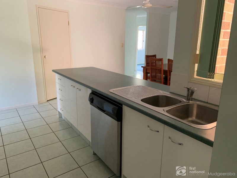 83 Casuarina Drive, Elanora QLD 4221