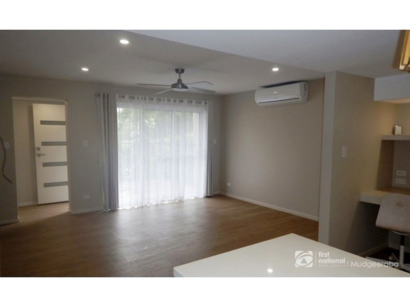 1/10 Cobai Drive, Mudgeeraba QLD 4213