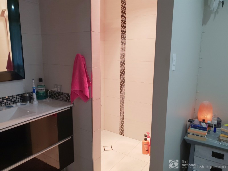 1/10 Cobai Drive, Mudgeeraba QLD 4213