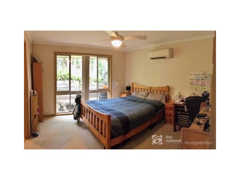 6 Huntingdale Crescent, Robina QLD 4226