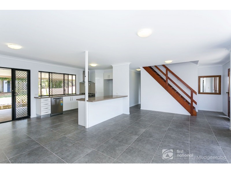 25 Rayner Lane, Mudgeeraba QLD 4213