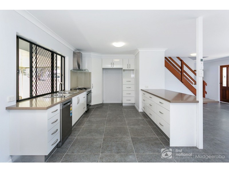 25 Rayner Lane, Mudgeeraba QLD 4213