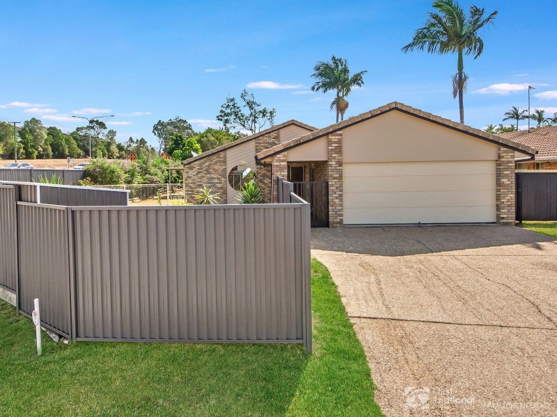 2 Jura Parade, Merrimac QLD 4226