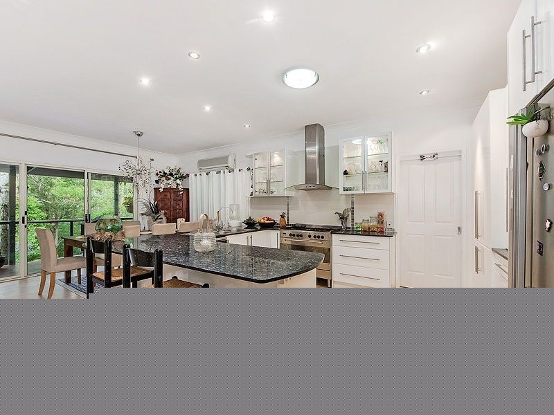 118 Waters Rd, Bonogin QLD 4213