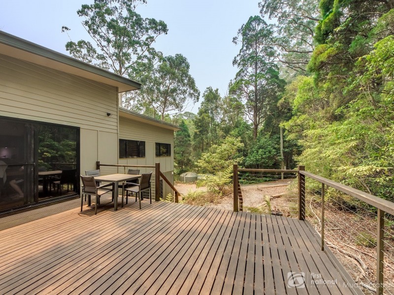 8 Banksia Road, Springbrook QLD 4213