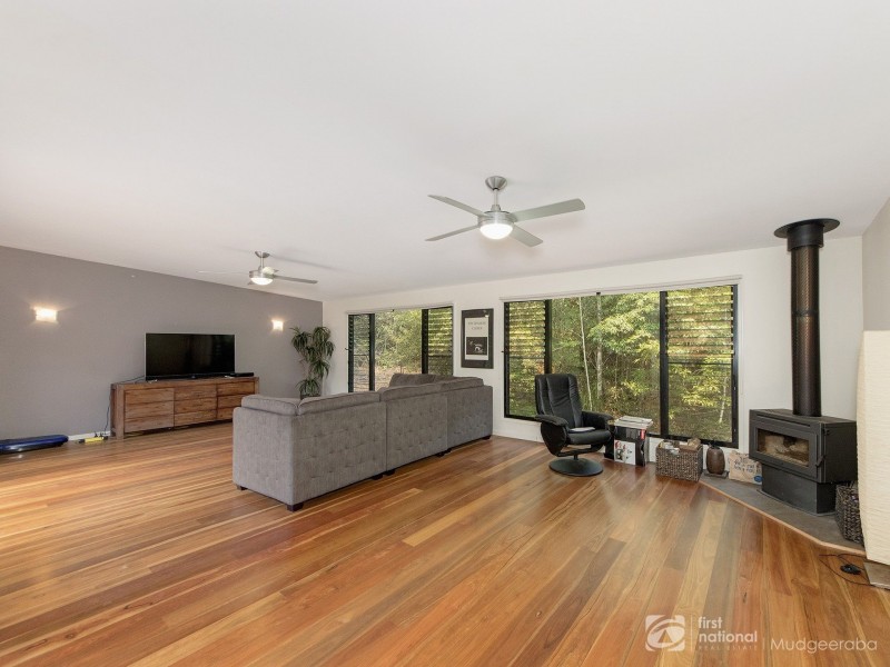 8 Banksia Road, Springbrook QLD 4213