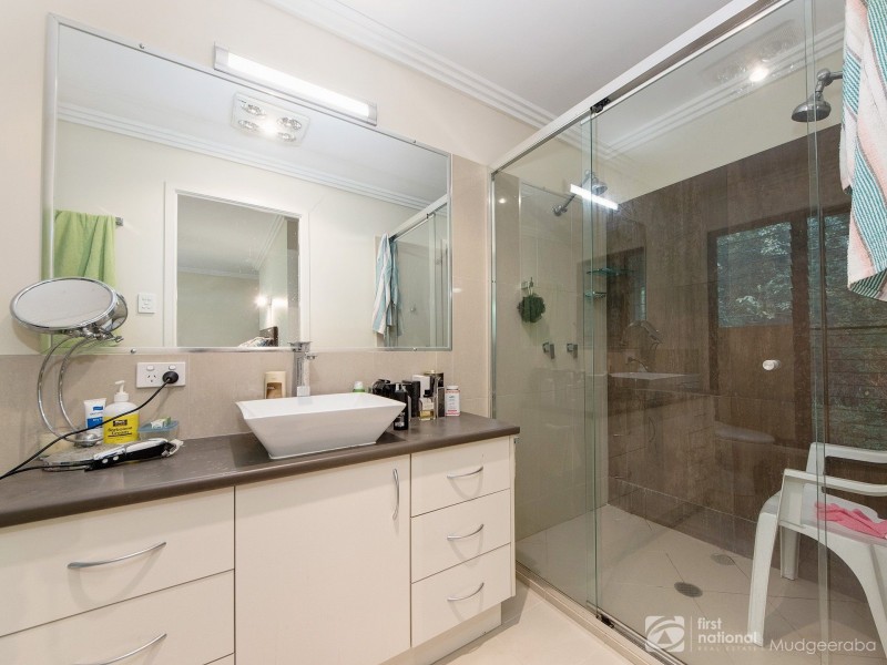 8 Banksia Road, Springbrook QLD 4213