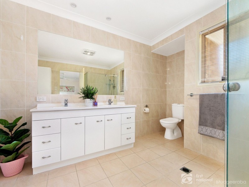 9 Nolan Street, Tallai QLD 4213