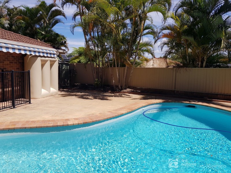 6 Huntingdale Crescent, Robina QLD 4226