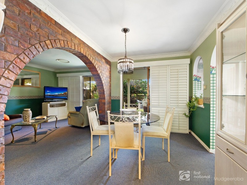 170 Sunshine Boulevard, Mermaid Waters QLD 4218