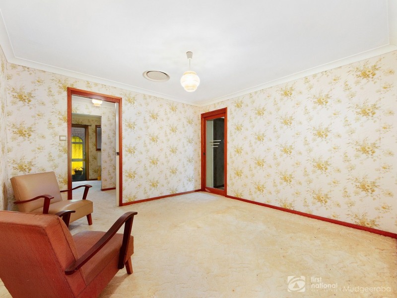 170 Sunshine Boulevard, Mermaid Waters QLD 4218