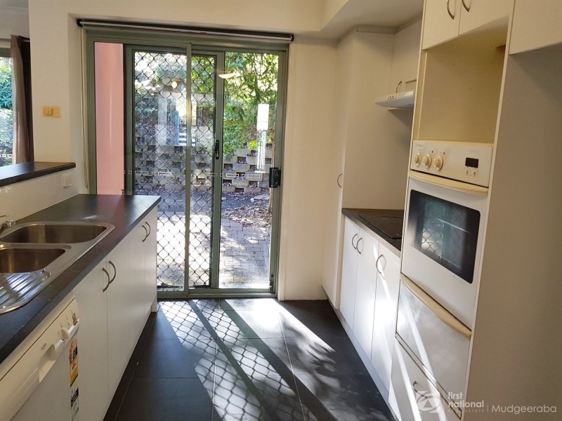 20/1 University Drive, Robina QLD 4226