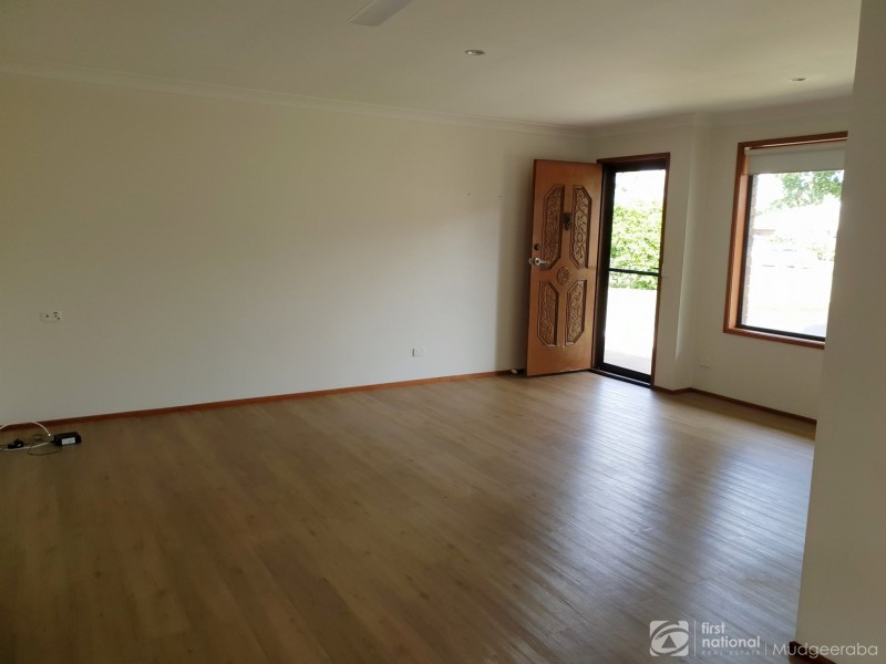 1/13 Russell Court, Miami QLD 4220